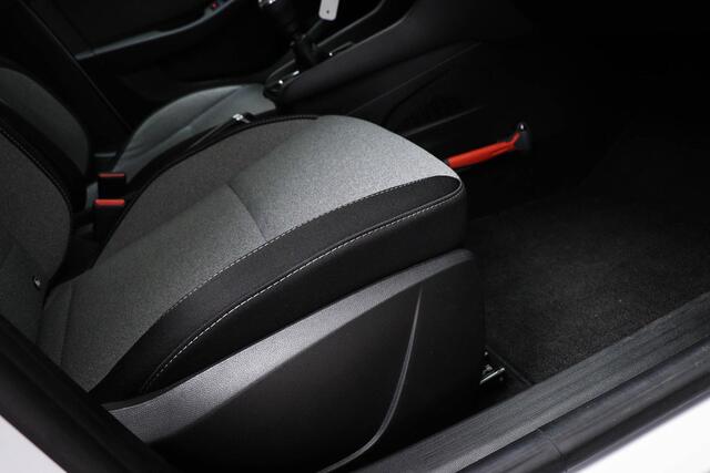 Renault CLIO 1.0 TCe 90 GPF evolution | LED | DAB | APPLE