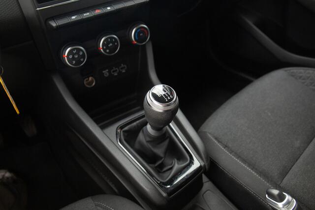 Renault CLIO 1.0 TCe Zen , Cruise control, Navi,