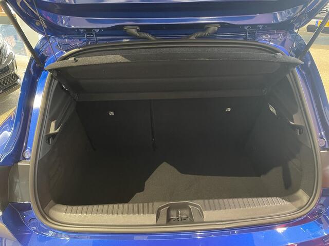 Renault CLIO 1.6 E-Tech Full Hybrid 145 techno / AUTOMAAT / PACK WINTER / ACHTERUITRIJCAMERA / PARKEERSENSOREN / CRUISE CONTROL