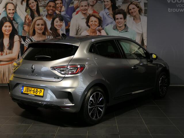 Renault CLIO 1.6 E-Tech Full Hybrid 145 techno - Groot scherm - Stoel en stuurverwarming - Draadloze telefoonlader