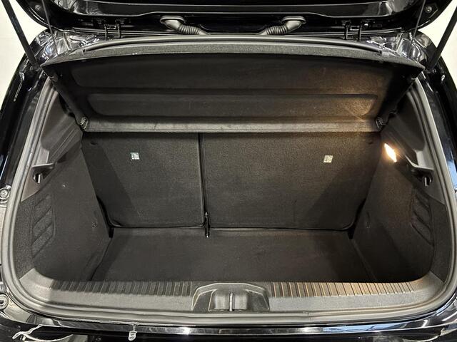 Renault CLIO 1.0 TCe Intens Airco Navigatie Cruise control Multimedia