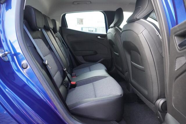 Renault CLIO 1.0 TCe Intens Led | CarPlay | Keyless | NAP | Cruise