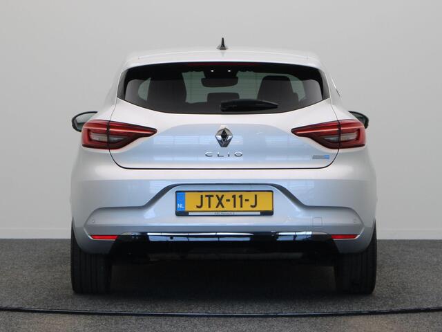 Renault CLIO E-Tech Hybrid 140pk Initiale Paris | Lederen bekleding | BOSE | Stoel- en stuurwielverwarming |