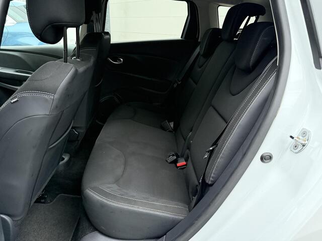 Renault CLIO Estate 0.9 TCe Limited | Dealer Onderhouden | Parkeerhulp | Navigatie | Org. NL