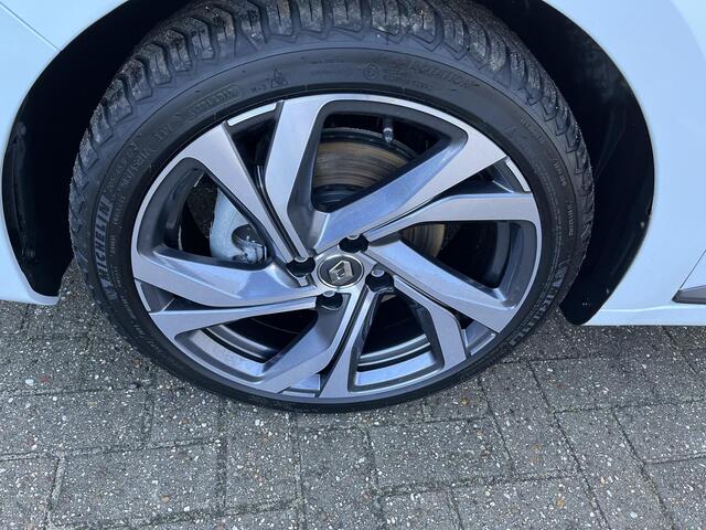 Renault CLIO 1.6 E-Tech Hybrid 140 R.S. Line / NAVIGATIE GROOT SCHERM / CAMERA / CLIMATE CONTROL /