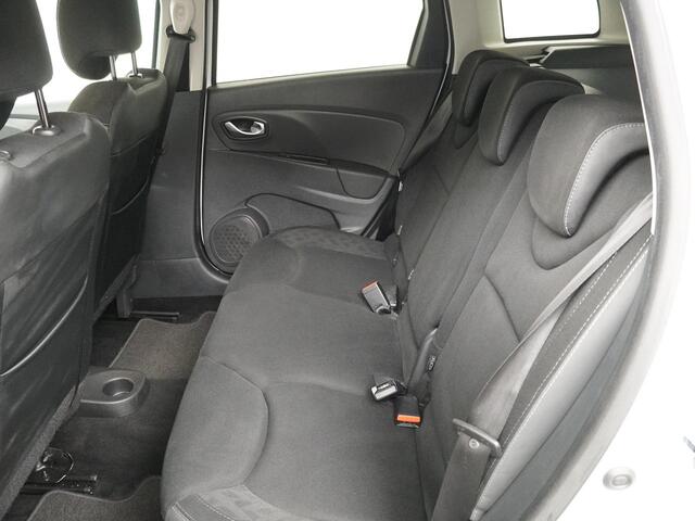 Renault CLIO Estate 0.9 TCe Limited - Navigatie - Trekhaak - Airconditioning - Parkeersens A