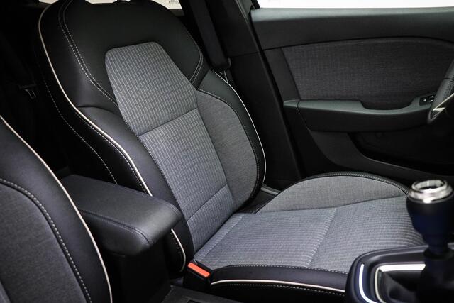 Renault CLIO 1.0 TCe 90 GPF techno | LED | DAB | APPLE | 360 CAMERA