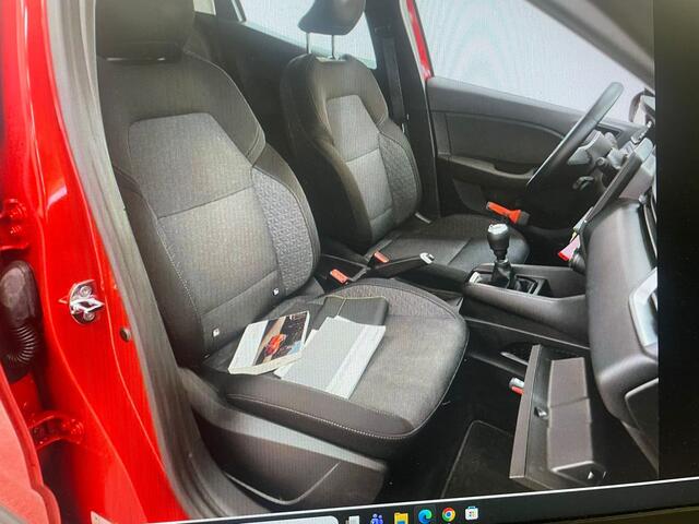 Renault CLIO 1.0 TCe Zen/Carplay/Cruise/PDC