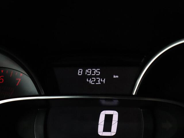 Renault CLIO Estate 0.9 TCe Limited | PDC | NAVI | CRUISE | BASS REFLEX | AIRCO |