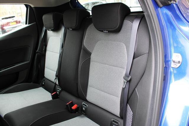 Renault CLIO 1.6 E-Tech Full Hybrid 145 evolution | Navigatie | Applecarplay/Android Auto | Parkeersensoren achter