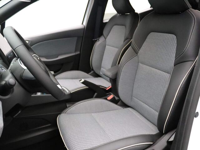 Renault CLIO TCe 90pk GPF techno Camera | Climate | 9,3" Navi | Parksens. achter