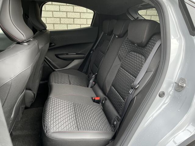 Renault CLIO 1.8 Hybrid 160 Techno | Pack Première | Direct Leverbaar