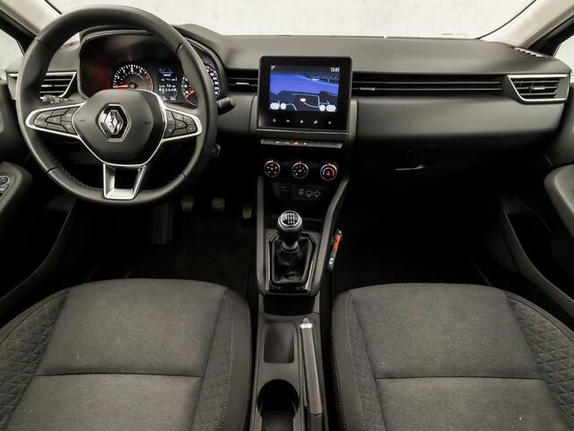 Renault CLIO 1.0 TCe 90 Equilibre Sport (APPLE CARPLAY, GROOT NAVI, LM VELGEN, PARKEERSENSOREN, SPORTSTOELEN, CRUISE, LED KOPLAMPEN, NIEUWSTAAT)