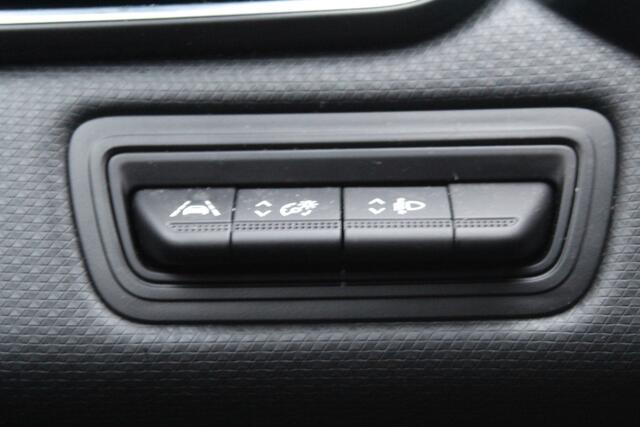 Renault CLIO 1.0 TCe Zen//Navi//Airco//5drs!!