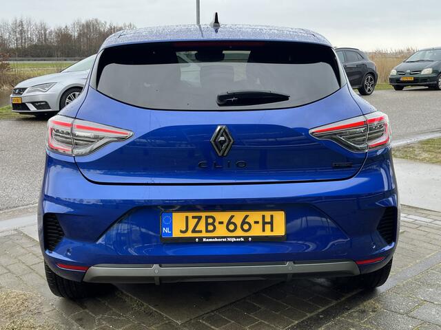 Renault CLIO 1.6 E-Tech Full Hybrid 145 esprit Alpine Bose / 360' Camera / Apple Carplay - Android Auto / Blind spot / LMV /