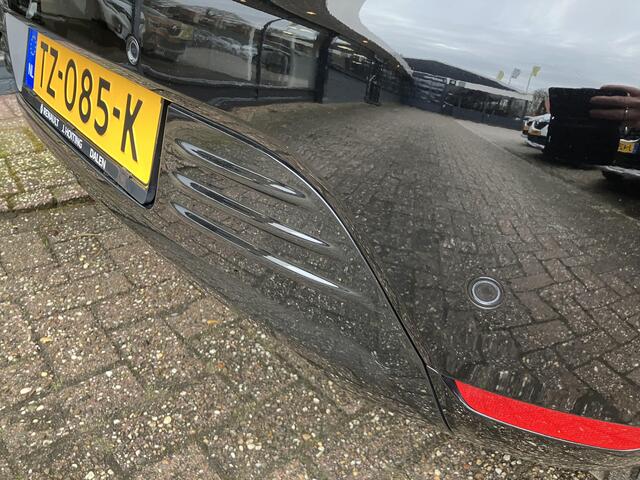 Renault CLIO TCe 90 Limited * PARKEERSENSOREN *