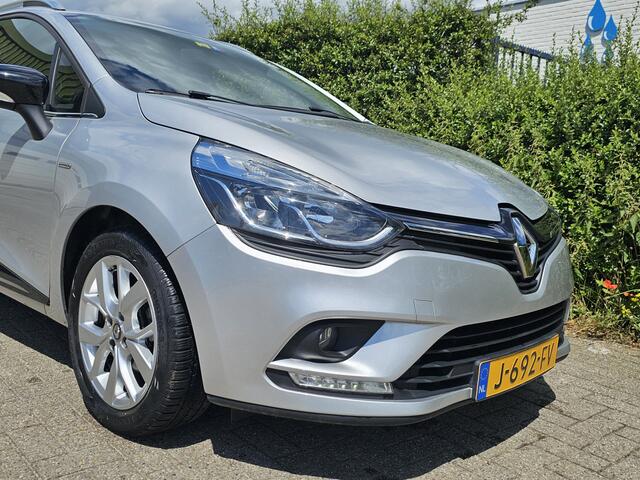 Renault CLIO Estate 0.9 TCe Limited, Carplay! Lm Velgen! Nwe APK! Zondag OPEN!