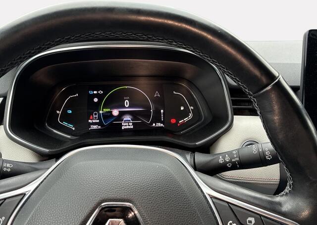 Renault CLIO 1.6 E-Tech Hybrid 140 Initiale Paris