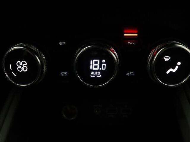 Renault CLIO 1.0 TCe Intens 90pk 360° Camera | Cruise | Navi | Parkeersens. v+a | Stoel-/stuurverw.