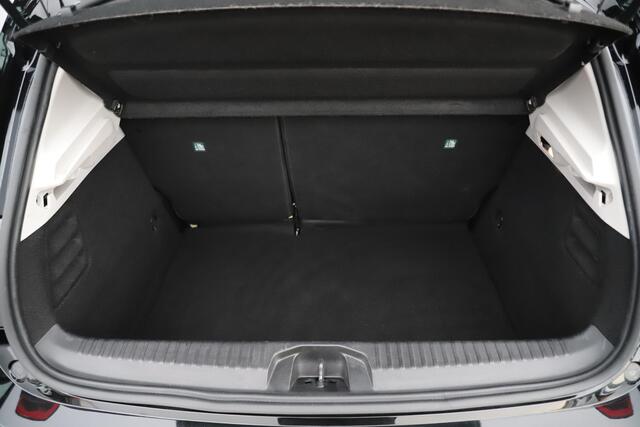 Renault CLIO 1.0 TCe 90 Equilibre Navigatie Carplay Android Airco Cruise Control LED Rijstrooksensor Parkeersensor