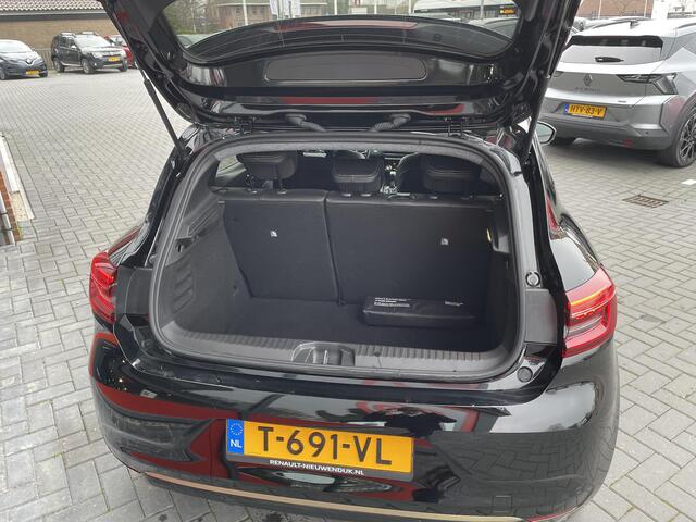 Renault CLIO 1.6 E-Tech Hybrid 145 E-Tech Engineered / ACHTERUITRIJCAMERA / PARKEERSENSOREN / CRUISE CONTROL / CLIMATE CONTROLE