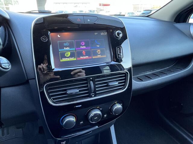 Renault CLIO Estate 0.9 TCe Limited Ruime Station met /Airco / Navigatie / PDC / LMV