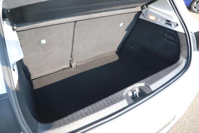 Renault CLIO 1.0 TCe Zen Navigatie Carplay Android Airco Cruise Control LED Rijstrooksensor Parkeersensor