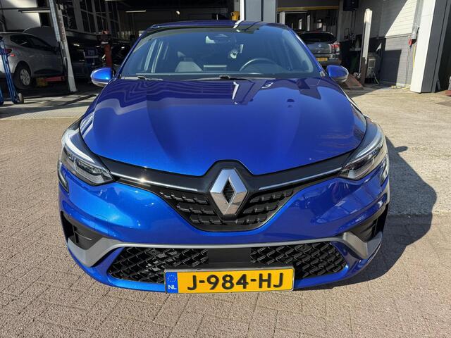 Renault CLIO 1.6 E-Tech Hybrid 140 R.S. Line