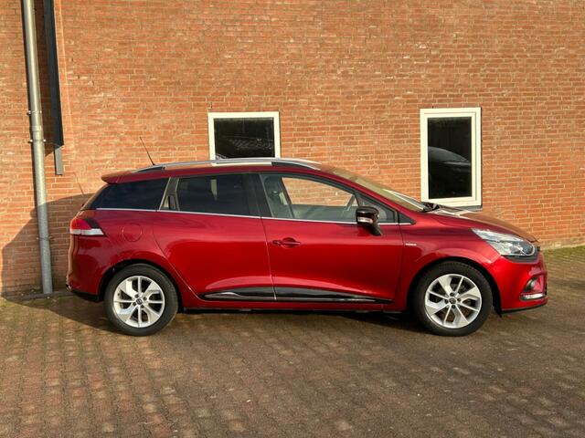 Renault CLIO RENAULT CLIO ESTATE 0.9 TCE Limited AIRCO,LMV,PDC,NAVIGATIE