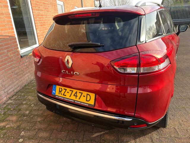 Renault CLIO RENAULT CLIO ESTATE 0.9 TCE Limited AIRCO,LMV,PDC,NAVIGATIE