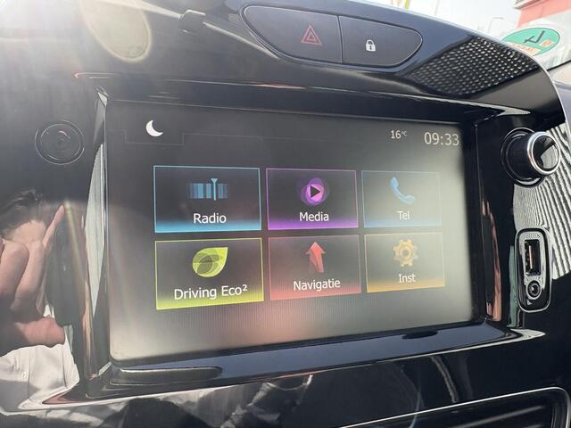 Renault CLIO 0.9 TCe Limited Comfort | NAP | Climate Control | Navigatie | Achteruitrijcamera | Cruise Control | Parkeersensoren |