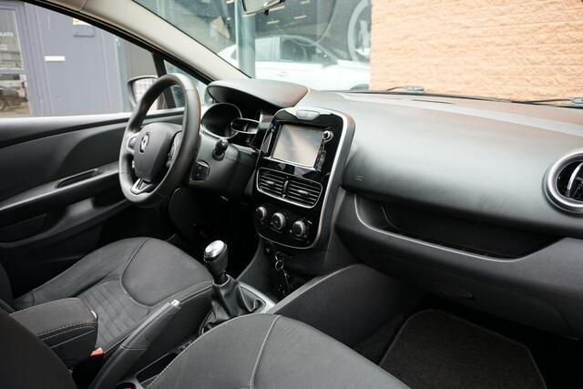 Renault CLIO Estate 0.9 TCe Limited + NAVI / SENOREN / BLUETOOTH