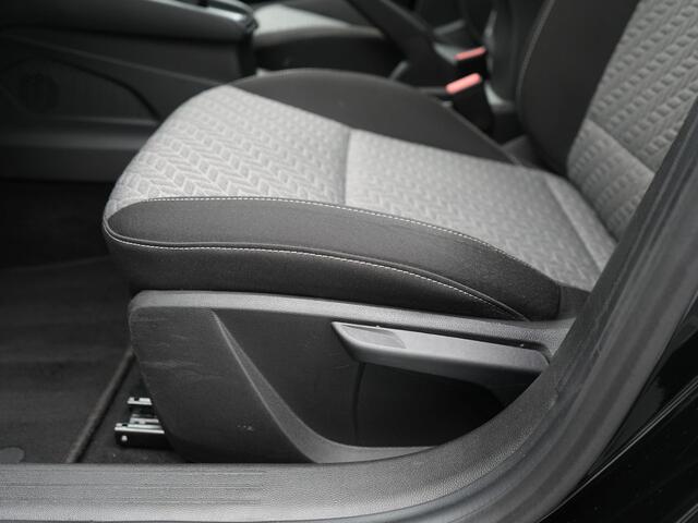 Renault CLIO TCe 90 Evolution - RIJKLAARPRIJS - All Seasonbanden - Cruise Control - Lichtmetalen velgen - Navigatie