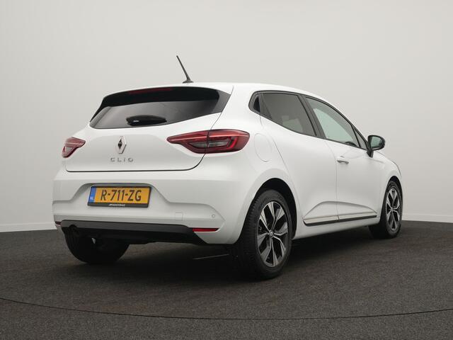 Renault CLIO TCe 90 Evolution - RIJKLAARPRIJS - Achteruitrijcamera - Cruise Control - Lichtmetalen velgen - Navigatie