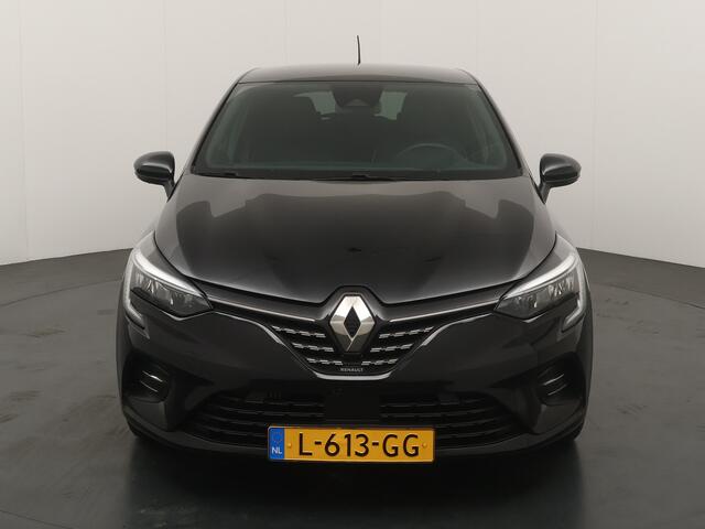 Renault CLIO 90pk TCe Intens | half leder | Camera | Navigatie | All season banden | ISOFIX | LED |