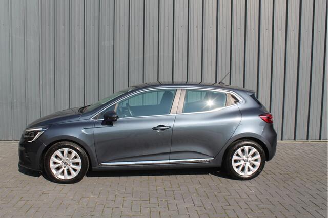 Renault CLIO TCe 100 Intens *NAVIGATIE / PDC VOOR-ACHTER *