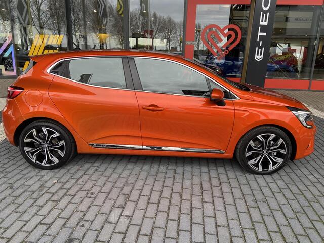 Renault CLIO 1.6 E-Tech Hybrid 140 Intens / CLIMATE CONTROL / PDC + CAMERA / APPLE & ANDROID CARPLAY / 17" INCH VELGEN /