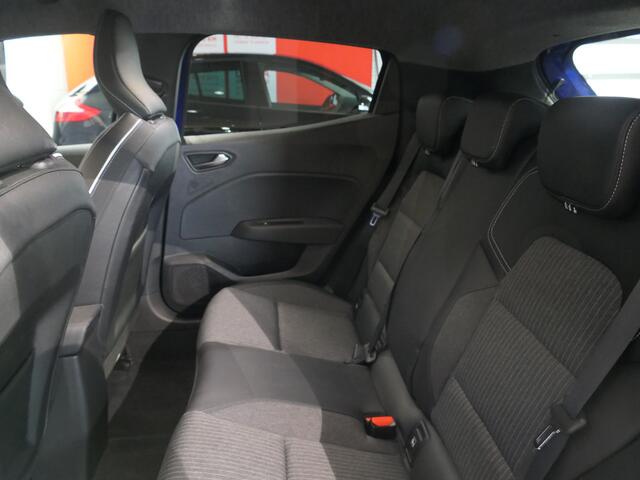 Renault CLIO 1.0 TCe 90 Techno - Dealer onderhouden! - Lage km-stand! - Dodehoek - Groot scherm - Sensor V+A