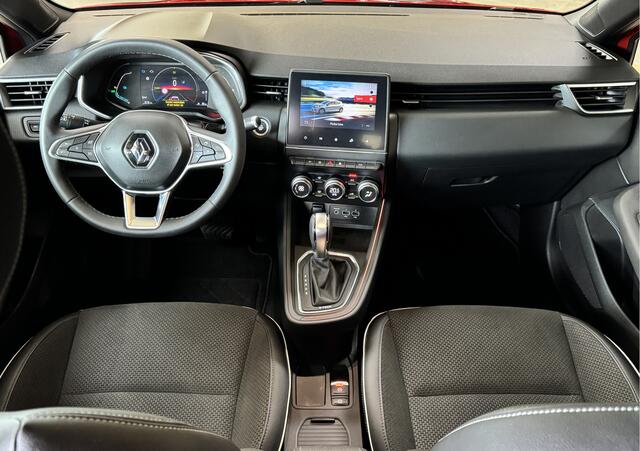 Renault CLIO 1.6 E-Tech Hybrid 140 Intens, Navi | PDC V+A | 360 camera |16 inch velgen | carplay |cruise control |