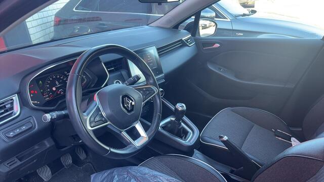 Renault CLIO 1.0 TCe Intens FULL LED / CARPLAY / KEYLESS / CLIMA / PDC / BLUETOOTH / CRUISE / NL-AUTO