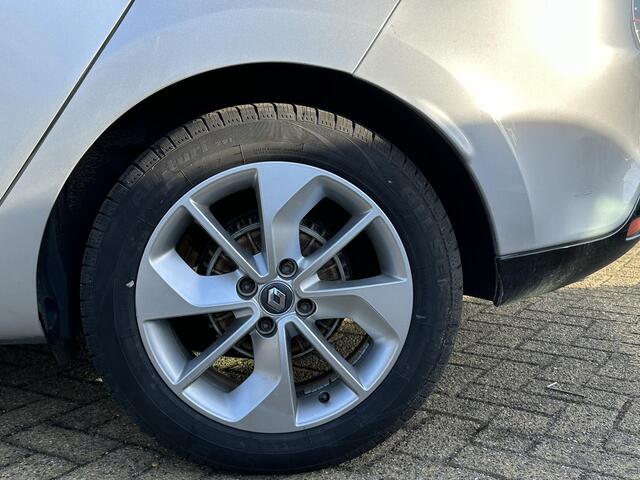 Renault CLIO Estate 0.9 TCe Zen 90PK | NL AUTO | Beurt gehad | Nieuwe APK | Weinig Kilometers | Airco | Navigatie | Cruise Control |