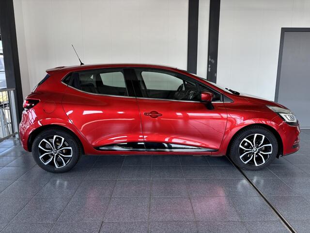 Renault CLIO 0.9 TCe Intens Cruise/Climate control, Navigatie, Bluetooth, LM velgen, Elek.bediende ramen en buitenspiegels, Parkeersensor achter,