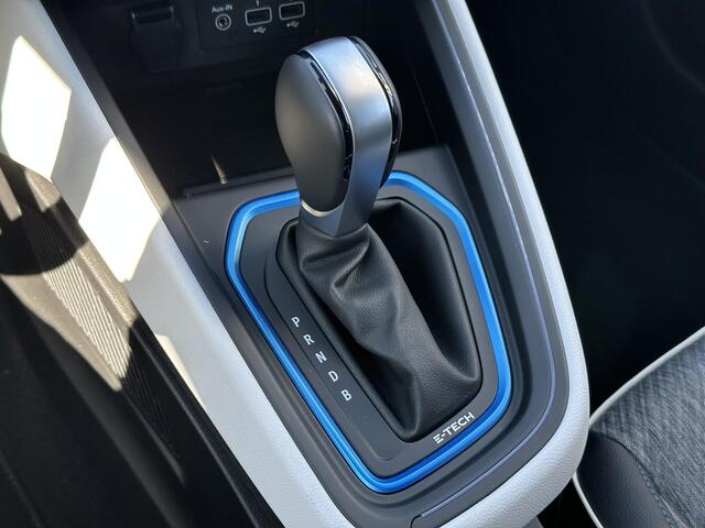 Renault CLIO E-Tech Hybrid 145 Serie Limitée E-Tech Edition l Origineel NL l 1e-Eigenaar l TREKHAAK l VIERSEIZOENENBANDEN