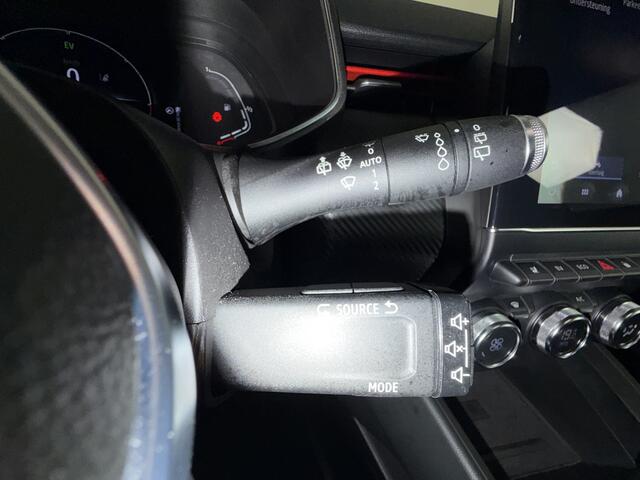 Renault CLIO 1.6 E-Tech Hybrid 140 R.S. Line led / Navi / Camera / Carplay / Stoelverw. / PDC