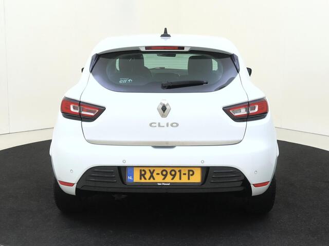 Renault CLIO 1.2 TCe 120 PK Intens AUTOMAAT | Parkeer pakket | achteropkomend verkeer waarschuwing | airco automatisch | cruise control | LED koplampen | lichtmetalen velgen 16" | navigatiesysteem full map |