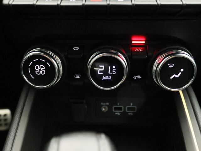 Renault CLIO 1.6 E-Tech Hybrid 145 E-Tech Engineered