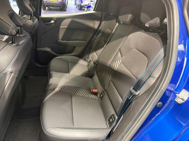 Renault CLIO 1.6 E-Tech Full Hybrid 145 esprit Alpine | 360º Camera | BOSE Audio | Navigatie |