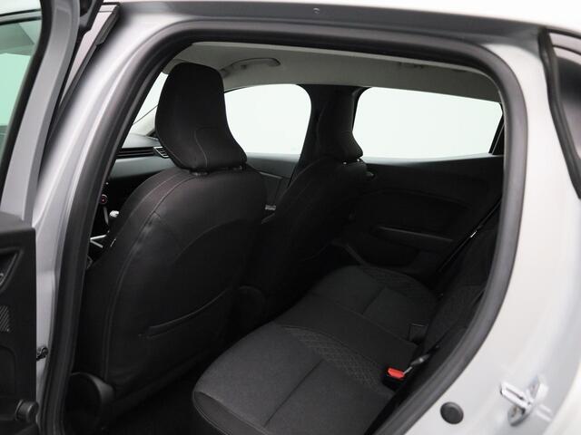 Renault CLIO 1.0 TCe Zen | Airconditioning | Cruise control Standaard | Navigatie | LED koplampen | Park Distance Control achter |