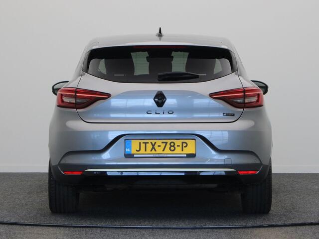 Renault CLIO E-Tech Hybrid 145pk E-Tech Engineered | Unieke uitvoering! | Achteruitrijcamera | 17" lichtmetalen velgen |