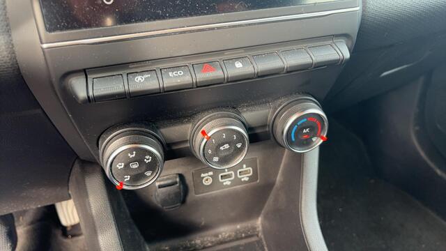 Renault CLIO 1.0 TCe Zen NWE MODEL / 1STE EIG / FULL LED / NAVI / AIRCO / PDC / CARPLAY / NL-AUTO